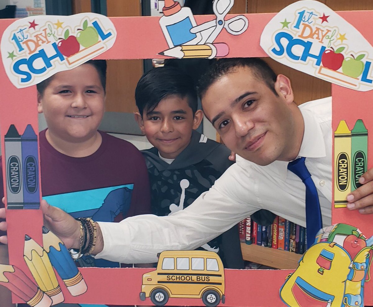 DelcoElementary's tweet photo. The smiles, the energy, the enthusiasm of the #pfirstday of school. #gobigblue #WhateverItTakes #wearethepod #noexcuses @pfisd https://t.co/ZnPfbn0cjH