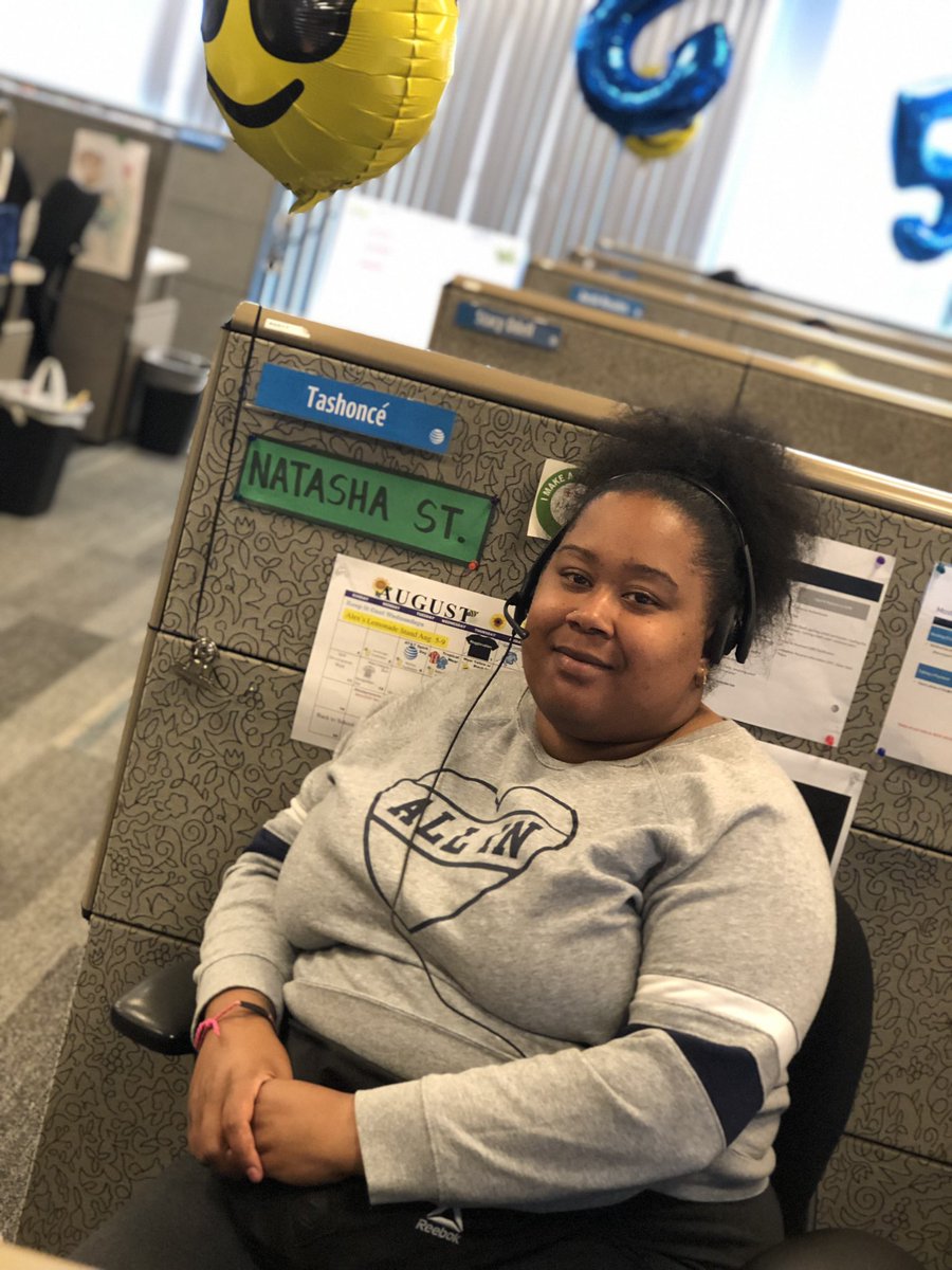 NeinaPrice's tweet photo. You get a personalized solution! You get a personalized solution! And You get a personalized solution! Everyone get’s a personalized solution!!!! @DanyaelaHunt @JayyycubR @NatashaJamesMSS thank you for your dedication and focus! Great job! With insurance🤗 https://t.co/k8KSNiD8G6