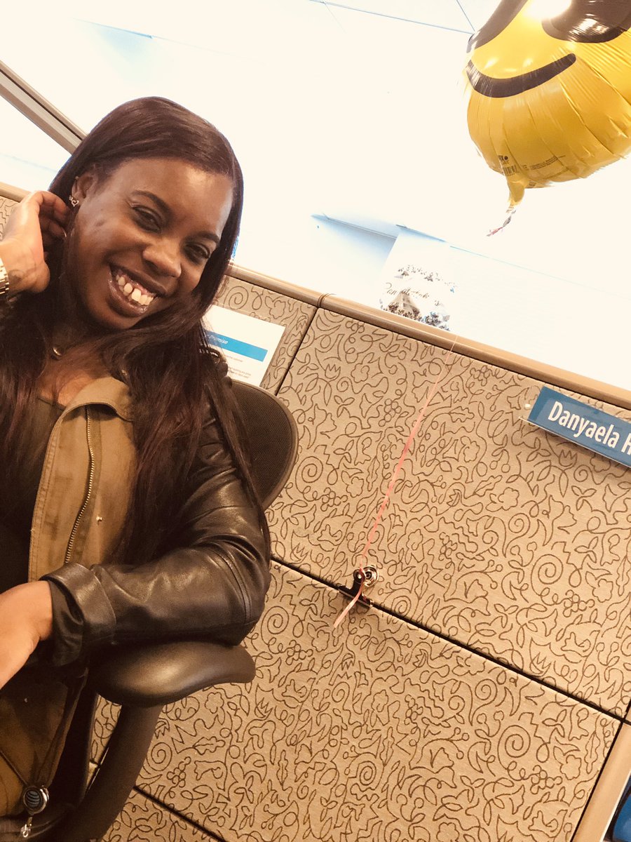NeinaPrice's tweet photo. You get a personalized solution! You get a personalized solution! And You get a personalized solution! Everyone get’s a personalized solution!!!! @DanyaelaHunt @JayyycubR @NatashaJamesMSS thank you for your dedication and focus! Great job! With insurance🤗 https://t.co/k8KSNiD8G6