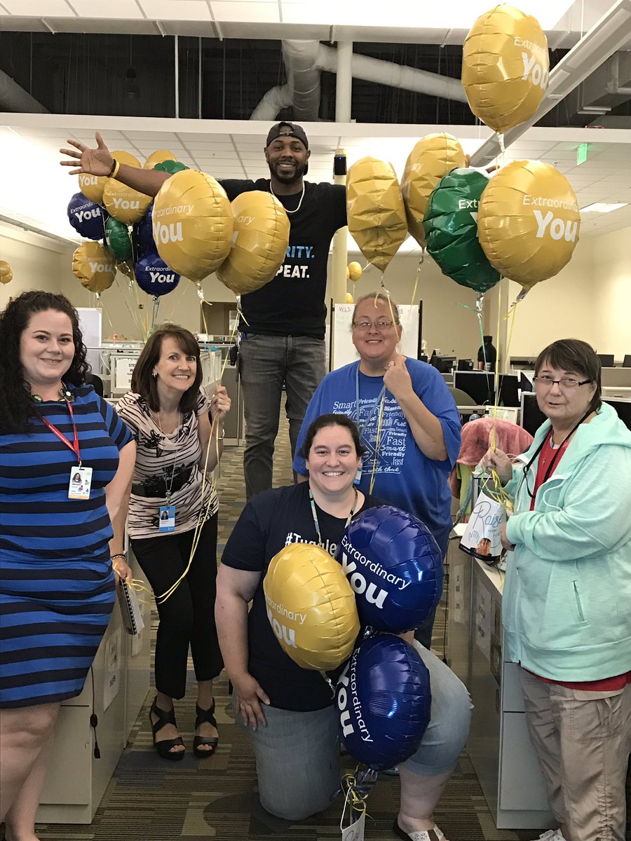 KevinEVV's tweet photo. Don’t short us like that lol 19! RT @mswicked71: 18 sales! BEST DAY EVER! Team MacAttack! #EvvMacAttack #TuggleNation @KevinEVV @EvansvilleMss @Lisa77Kay @seanclarke333 https://t.co/j0EvPhYpXg