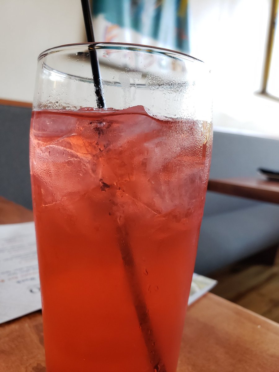 bigdrewtweets's tweet photo. Pomegranate pink lemonade @ MeXo for #RWGR #RestaurantWeek is a drink I absolutely WILL be back to get.
Frequently.
Like tomorrow, I'm coming back. https://t.co/aLIeM9i2oS