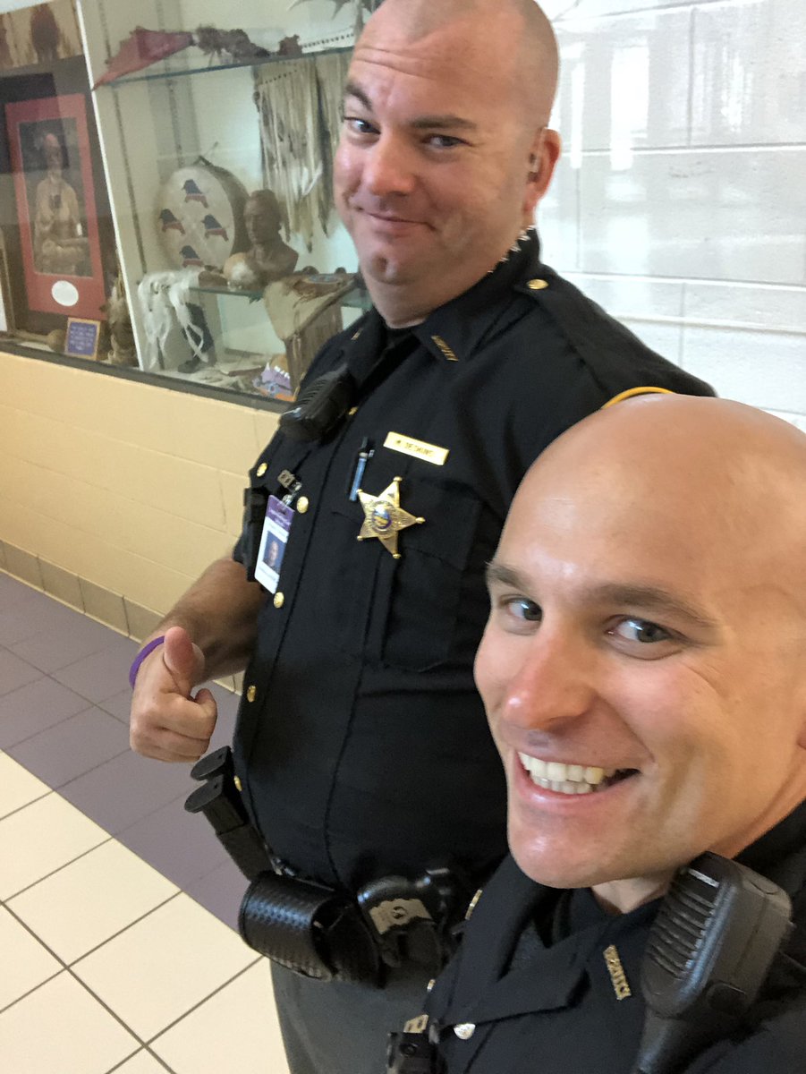 lh_officers's tweet photo. Please help us welcome the newest School Resource Officer Deputy Matt Deskins to the Logan Hocking SD! Stay tuned for more to come! #chieftainnation #lhsdSRO #deputydeskins #deputycowgill #SROsMatter https://t.co/Nv5wqUG4G1