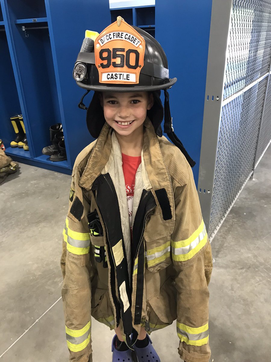What a great night touring the new DACC campus. Beautiful facilities, excellent teachers and staff,  and innovative programs preparing our students for the future. Who knows... maybe we will have a future fire student in our family. @DACCSupt <a href="/DelawareAreaCC/">DelawareCareerCenter</a>