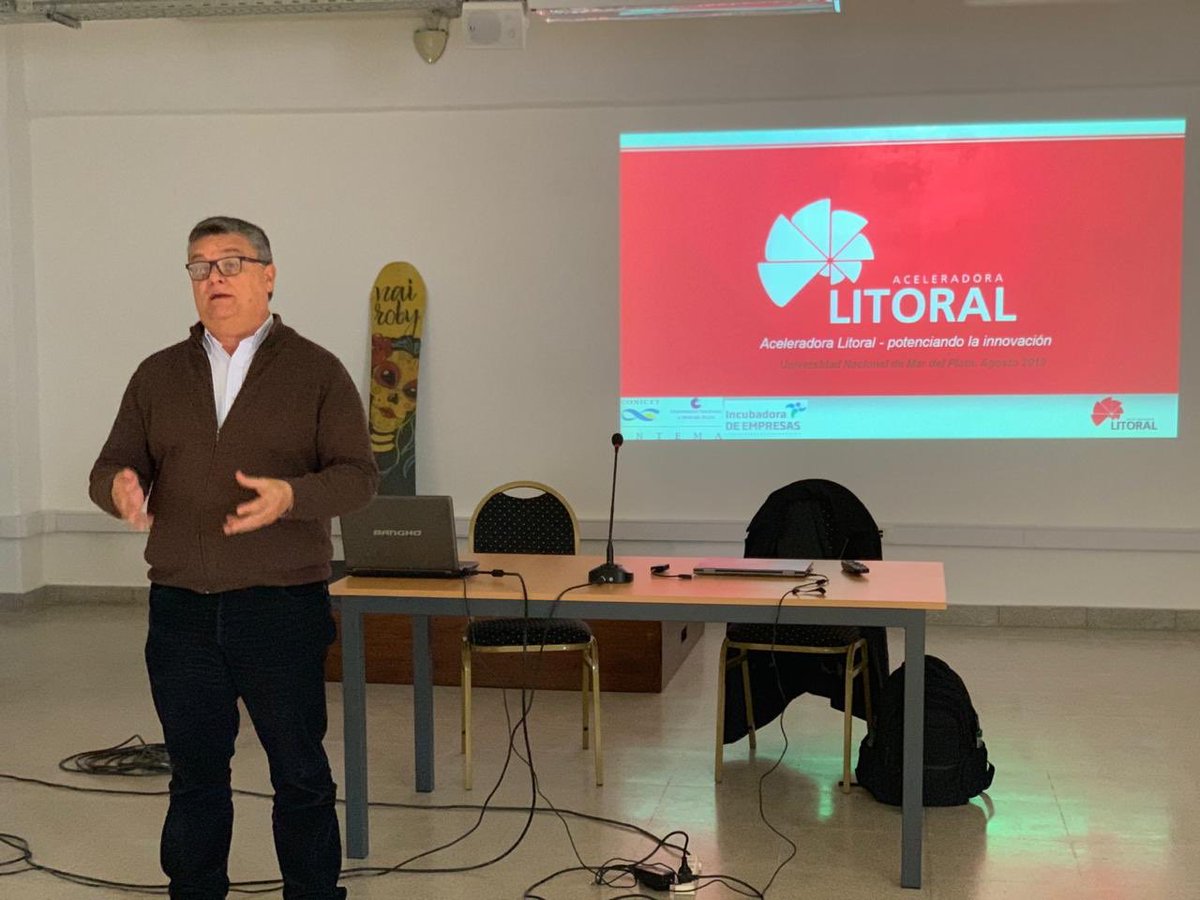 aceleralitoral's tweet photo. 📍Cerramos nuestro primer día junto a @Nairobyboards presentando nuestro trabajo en un Instituto INTEMA dependiente de #CONICET y la Universidad Nacional de Mar del Plata #UNMP https://t.co/E3mYjfDfVN