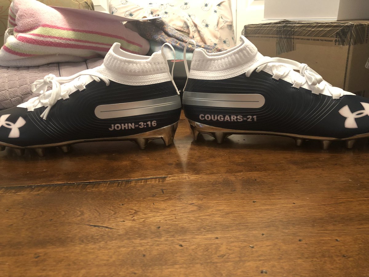 morganbabb5's tweet photo. Cleats just got in and they look amazing shout-out to @UAFootball  #MICScougars #winforhim https://t.co/psUTQqbI9f