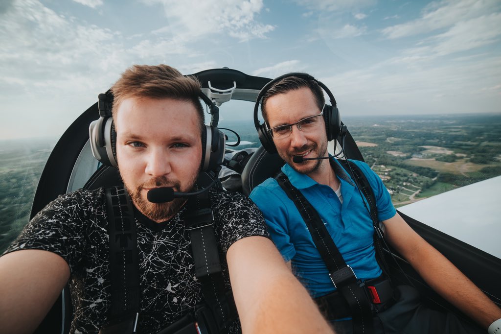 TLAircraftUSA's tweet photo. #Throwback: A bit of flying โ๏ธ at #OSHKOSH2019
More pictures:
https://t.co/IQIr7iDgtM
#OSH19 #EnableEveryoneToFly #LightSportAircraft #TLULTRALIGHT
#PetrHuserPhotography https://t.co/panlUbPv7d