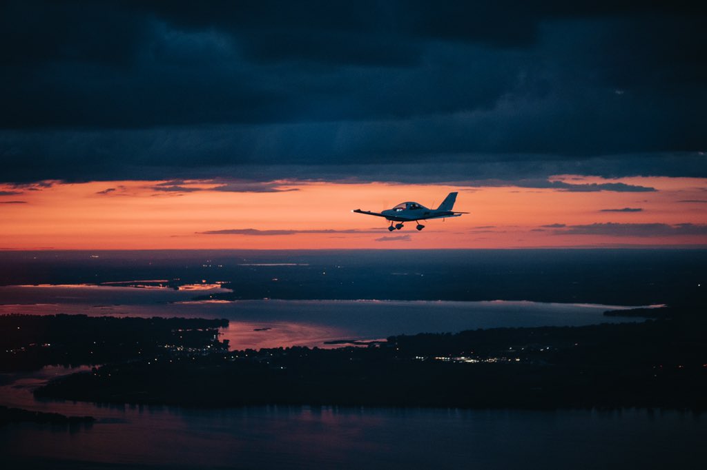 TLAircraftUSA's tweet photo. #Throwback: A bit of flying โ๏ธ at #OSHKOSH2019
More pictures:
https://t.co/IQIr7iDgtM
#OSH19 #EnableEveryoneToFly #LightSportAircraft #TLULTRALIGHT
#PetrHuserPhotography https://t.co/panlUbPv7d