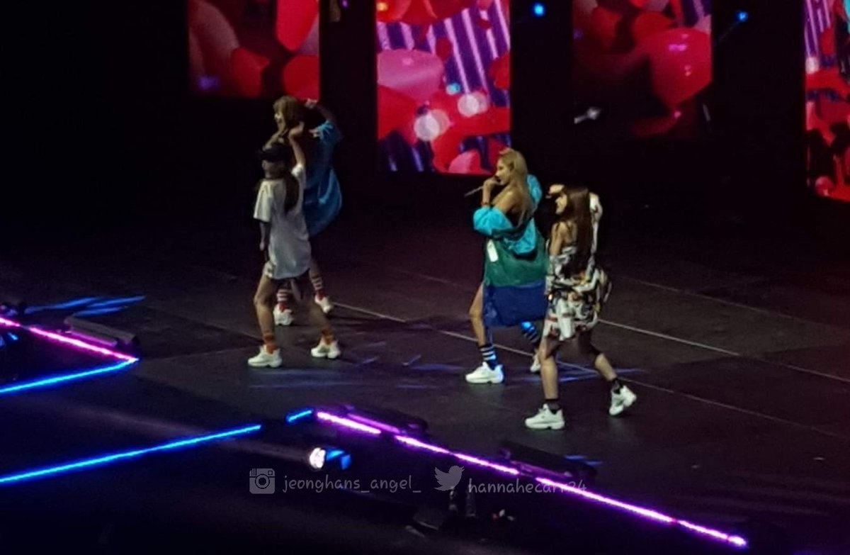 HannahECarr24's tweet photo. 💐EXID ~ KCON NY 18💐
💋6/24/2018💋
(Missed adding all of day 2 for 2018)
@EXIDofficial #exid #leggo #kcon #kconny #KPOP #kconny18 #kcon18 https://t.co/aCDWUT7P4w