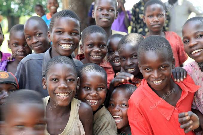 GedionProgram's tweet photo. The levels of poverty &amp; history  conflict in the Northern and Eastern regions have had a great impact on the accessibility &amp; quality of education. These regions of Uganda are continuously ranked lowest in terms of school performance &amp; literacy,   https://t.co/TU9l6HZ77q https://t.co/E32zOIZzV6