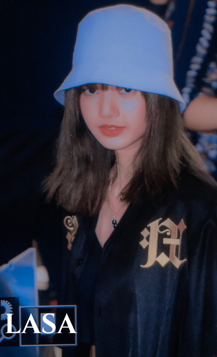 LASAforLISA's tweet photo. #블랙핑크 #BLACKPINK 
#리사 #LISA #リサ

190816 GMP https://t.co/s6FiRXEu16