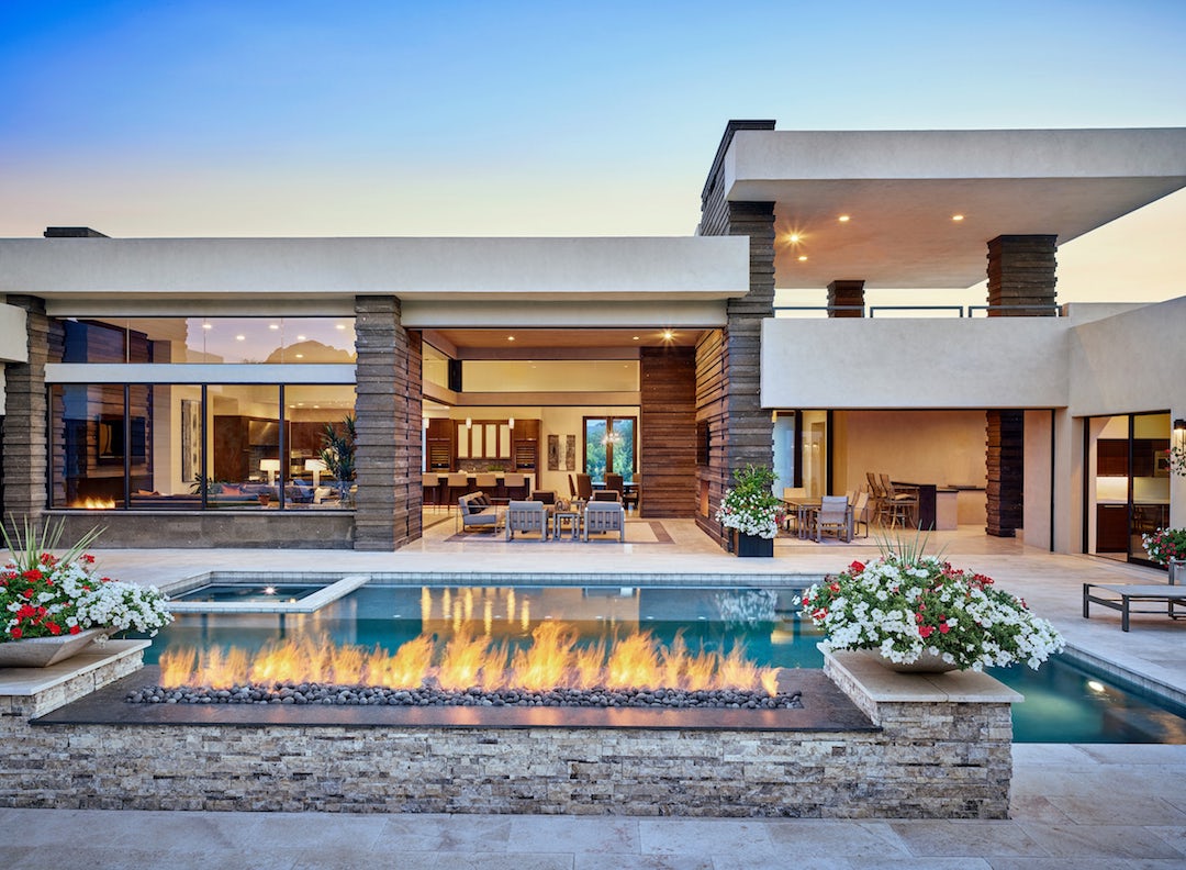 DrewettWorks's tweet photo. Undulating negra cantera stone frames modernist indoor and outdoor living spaces.
See more of our portfolio here >> https://t.co/npgvFdcKP8
#deringhall #drewettworks #architecture https://t.co/gBzbszAjDh