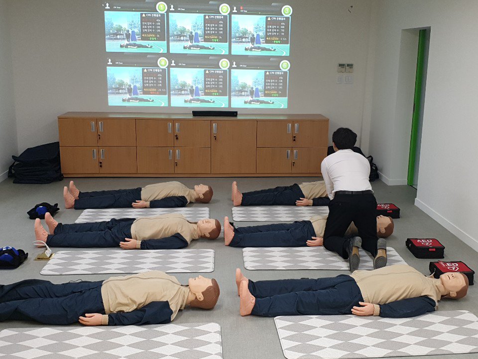 safety900's tweet image. [대한안전교육협회] 서울 신가초등학교 교실형 안전체험관 구축
■ 협회카페 : cafe.naver.com/ksea1004/643

#대한안전교육협회 #집합교육 #학교교육 #vr교육 #안전체험교육 #안전체험관 #vr안전교육 #산업안전보건교육 #학교안전교육