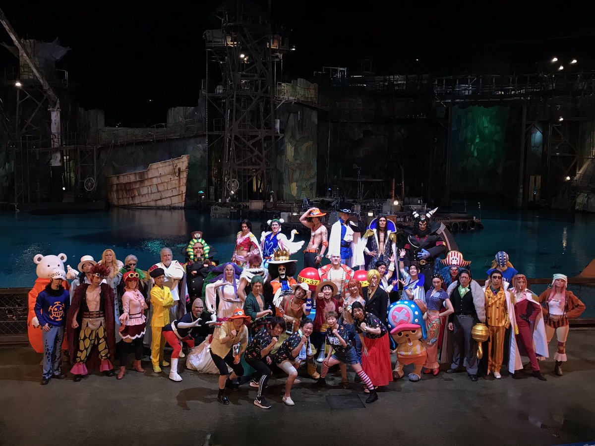 One Pieceスタッフ 公式 Auf Twitter Special Show And Greetings At Usj Wait Everyone Looks So Cool And The Show Is So Tense Sabo And Ace Accepted To Pose Next To Each Other For
