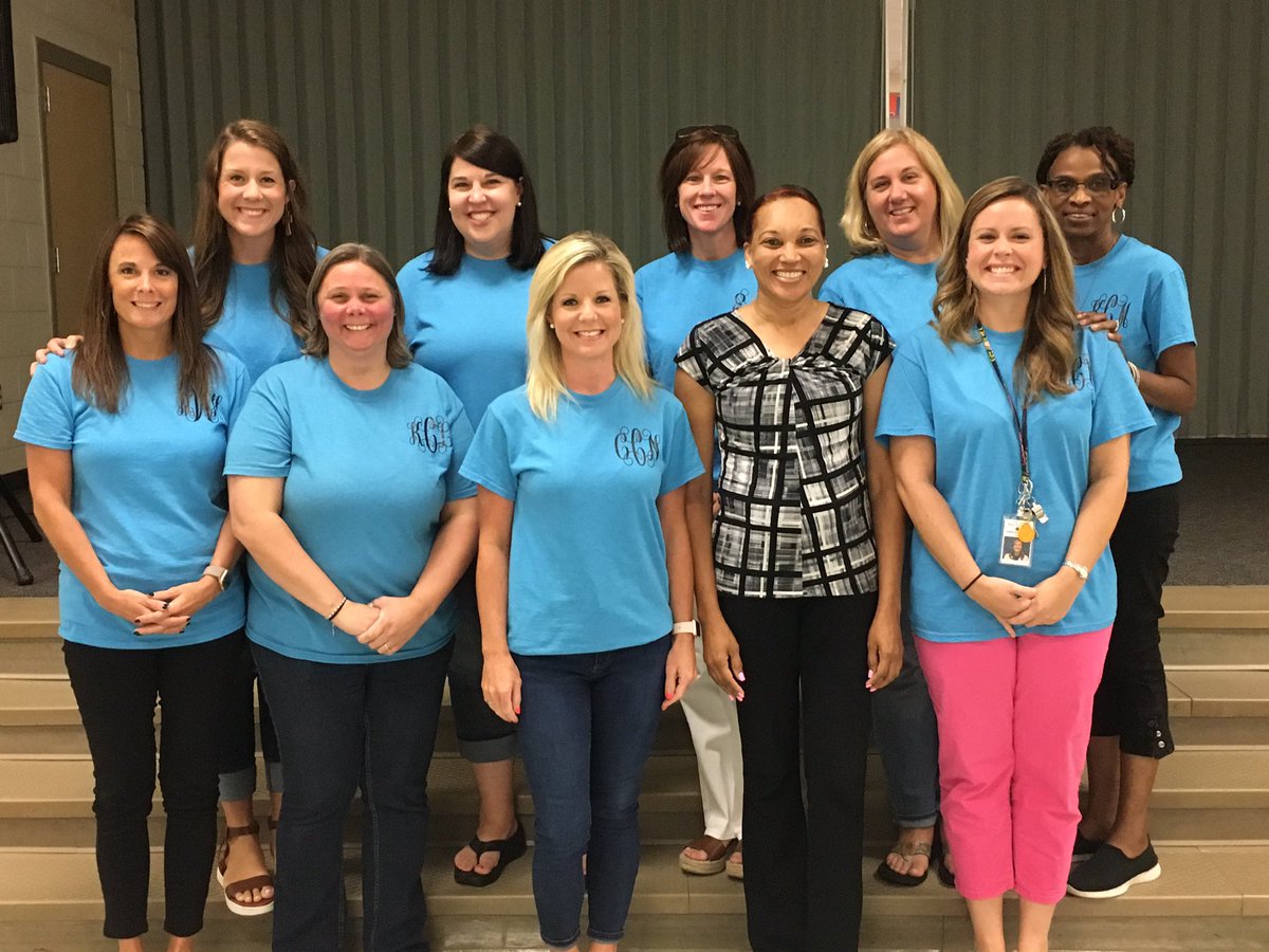 AliceDrive_Elem's tweet photo. ADE teams dress for success #thehiveonthedrive #sumterstrong @SuzannaFoley https://t.co/gzxgm78HJV