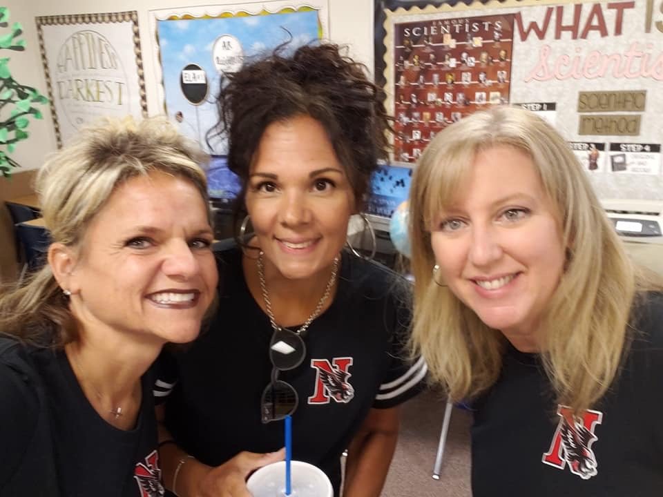 cusdnavarrete's tweet photo. Best year yet! @CTAFreedom  Teachers are collaborating, kids are engineering, and creativity is flowing! @ChandlerUnified #CUSDstory https://t.co/8C3lAF58iR