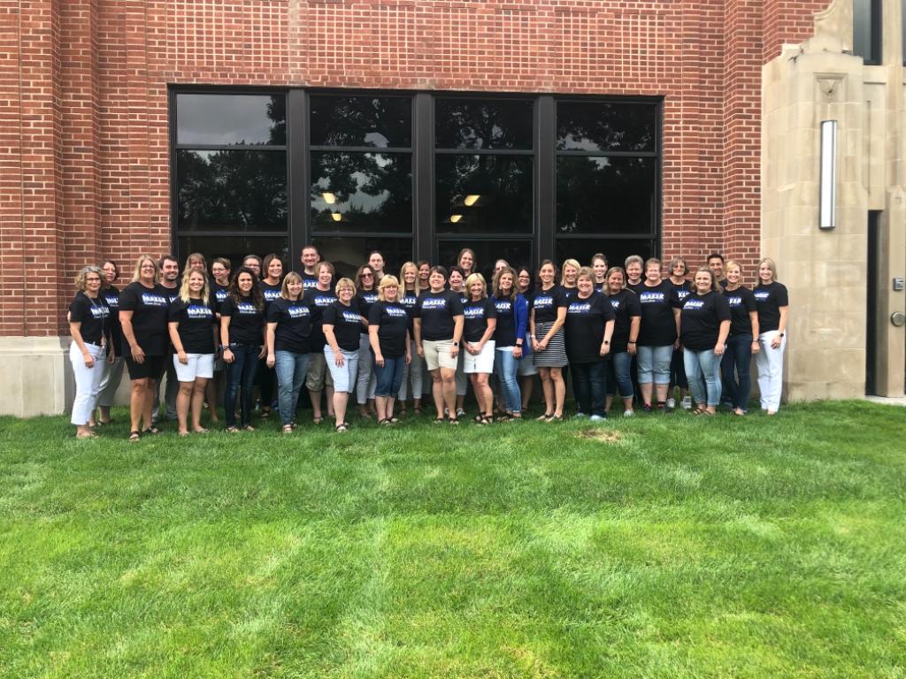 hpstigers's tweet photo. Alcott Elementary staff is ready to make a difference for the 2019-2020 school year!
#hpstigers
#hastingsnebraska
#teamAlcott https://t.co/c7cYYlq3Eh