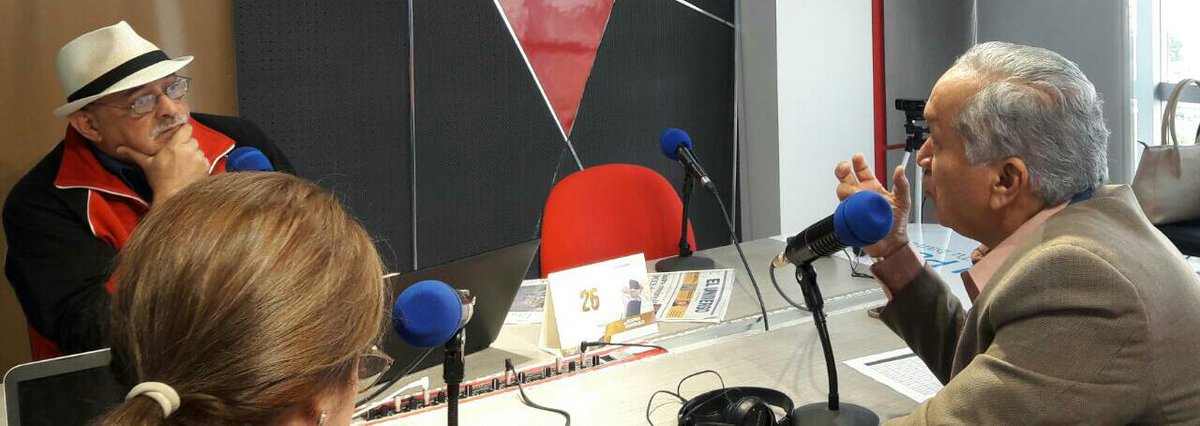eduardostay's tweet photo. Hoy mantuve una amena conversación con periodistas de radio #EliteFM 99.7 en la que dialogamos sobre el trabajo que realiza el Gobierno Nacional para beneficio de nuestros jubilados #CumplimosConLosJubilados https://t.co/TBWpA38v4E