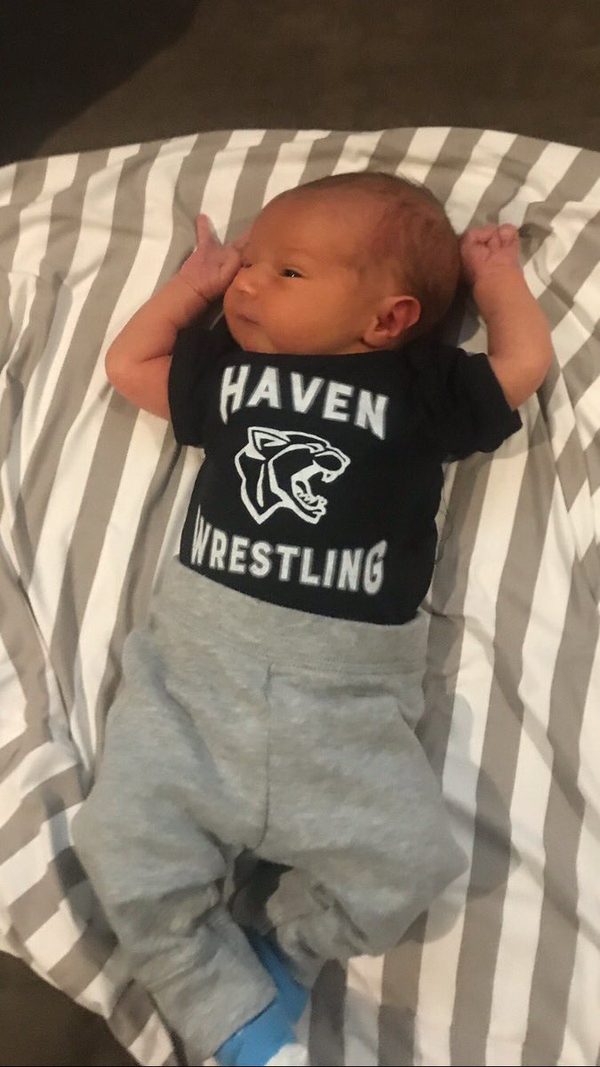 StrathHavenHS's tweet photo. Ranked top 10 @InterMat @FloWrestling Our newest recruit, Dominic Anthony Gilliano!! Welcome to the team #DAG Congrats Lauren and Tony! https://t.co/MEnc1ZRkT8