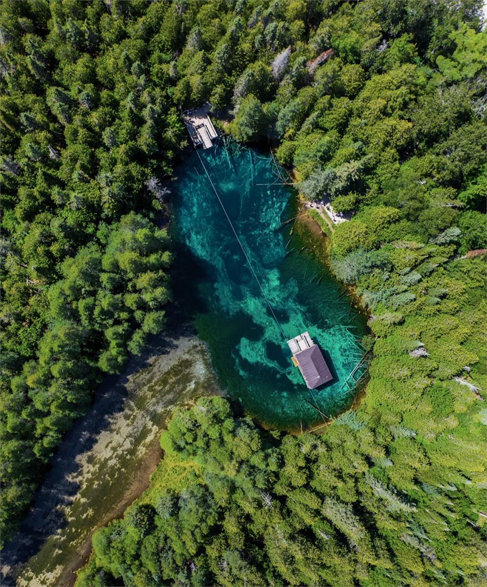 awesomemitten's tweet photo. It's time for another fantastic #MittenTakeover, piloted by photographer tylerstaelgraeve! Stay tuned all weekend as he shows us beautiful Michigan views. #MittenLove https://t.co/LSzKdF2HgY https://t.co/T3Ss2oRWrs