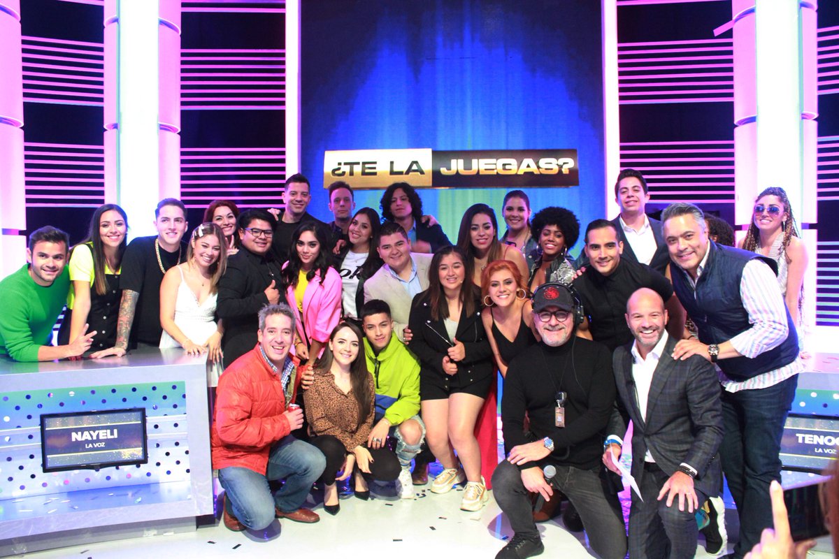 yahirmusic's tweet photo. #LaVozSeLaJuega Jugando por una buena causa!!!! @TeLaJuegasTV https://t.co/LRbZ4KyzLu
