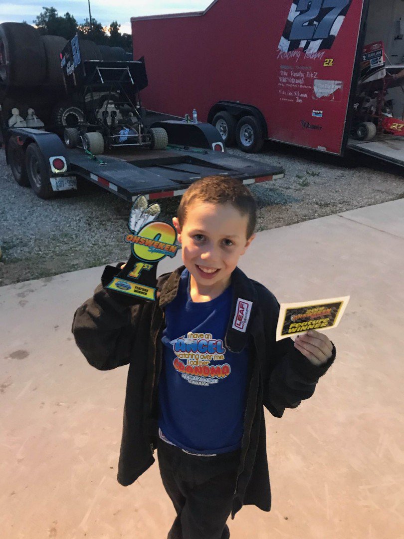 RRLmotorsports's tweet photo. Congrats to the littlest burbs on the feature win @OhswekenSpdway https://t.co/52ni6XHTvY