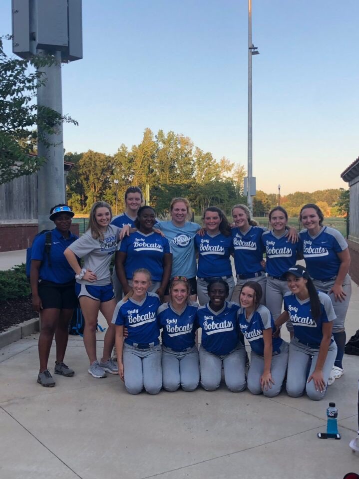PCS_Sports's tweet photo. @PCSSoftball1 picks up a BIG district win over MRA with an 8-4 victory! https://t.co/3UTnNk51PF