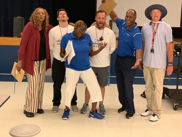 sfarley_84's tweet photo. Fall sports parent night at Roosevelt @TheRoosevelt523 @OKCPS_Athletics https://t.co/DTsEeGJMdP
