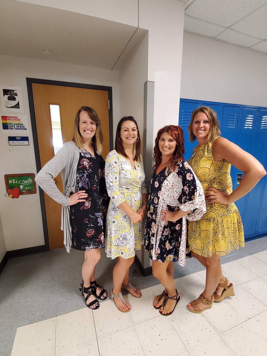 SeckmanHighFACS's tweet photo. First day pics! #SeckmanHigh https://t.co/cK70VLxqbI