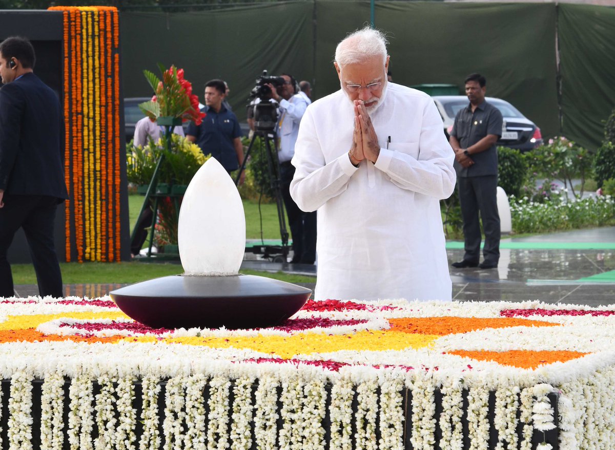 Remembering Atal Ji on his Punya Tithi. His thoughts and words live on. We will always cherish his contribution to India’s development. 

Paid tributes to Atal Ji at Sadaiv Atal this morning.