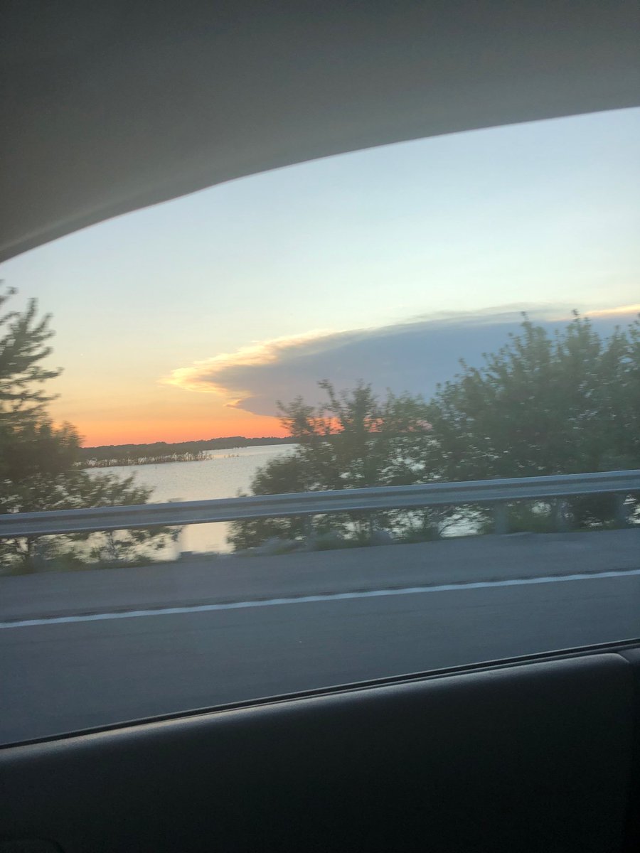 josejoSAY's tweet photo. @glezak Here’s a view of the KC area storms from Clinton/Deepwater on Highway 13!! https://t.co/C9LyhRb4rj