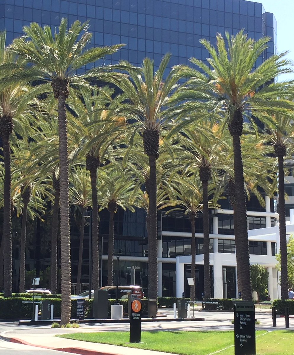 Thank you Irvine Tower employees for your patronage these last few years. Today was our last day serving at this location. A new booker has come into town.  Reach out to your building manager if you enjoy our food and service and would like to see us return.