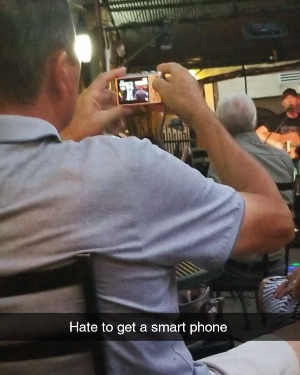 GreasyTonys's tweet image. Dads don’t let technology die #dadrule