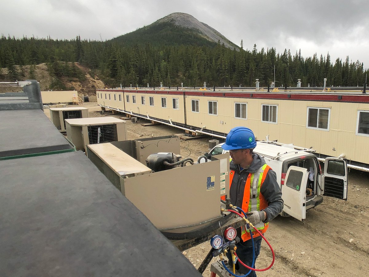 Service never stops. #FieldReady
.
.
.
#RemoteCamp #SiteOffice #Modular