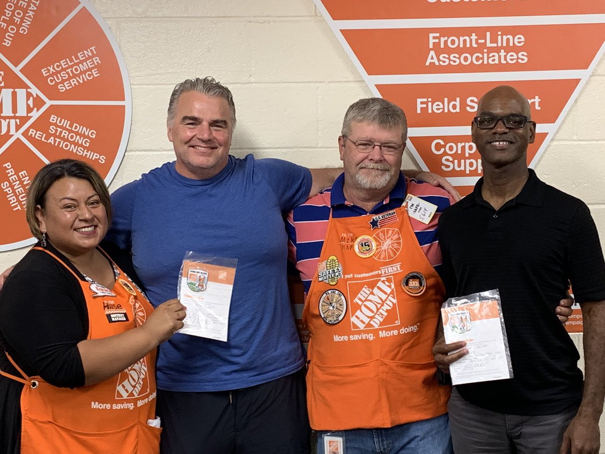 JDorseyTHD's tweet image. Great morning spent with our AP team! @CollazoH @oldmac64 @d_bennett128 #D278OrangeProud #WeAreTheMidAtlantic