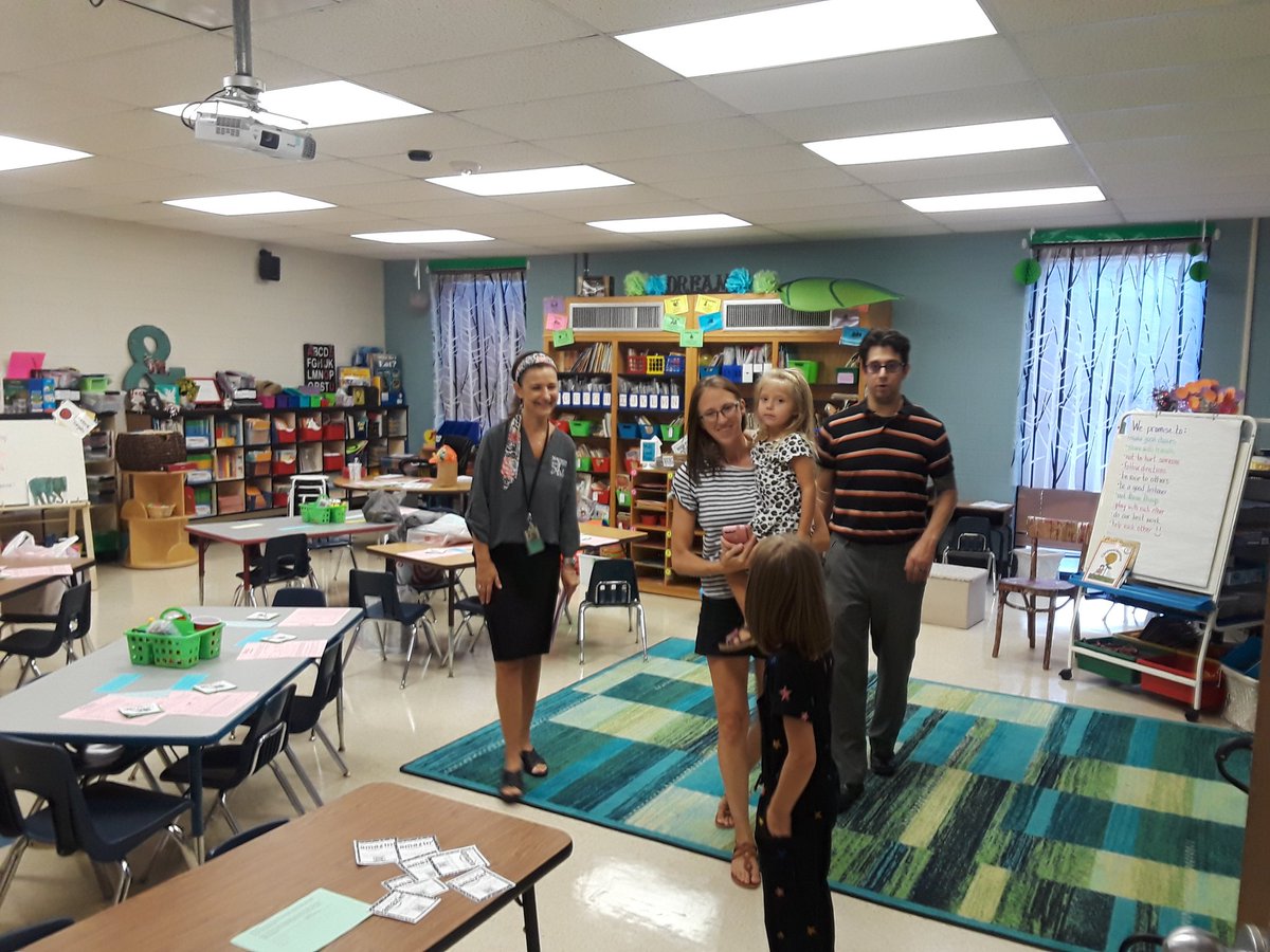 northside_of's tweet photo. It was great seeing all the Northside families tonight! https://t.co/w1uDvHuVTV