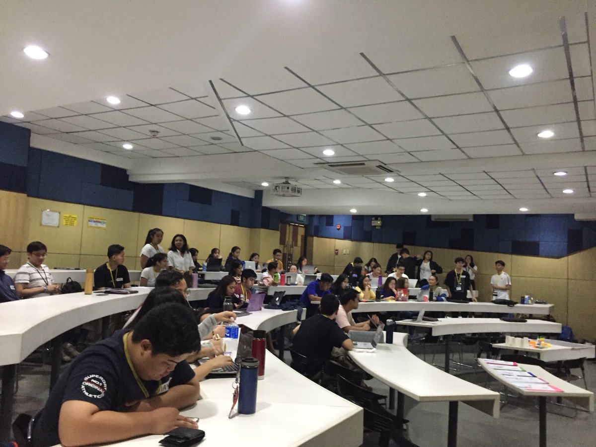 AteneoCODE's tweet photo. Excited for the day as we start our leadership training seminar with Company of Ateneo Dancers! https://t.co/9roR9Tglok