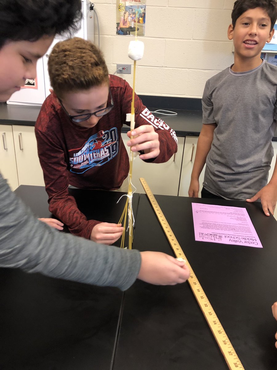 Ddlp1986's tweet photo. First day of school team building activity. #CeVMSjags https://t.co/H9jaHUkSII