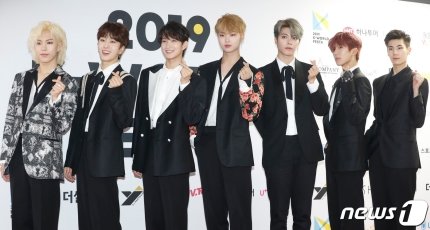 WoochulBr's tweet photo. 👑 #PRESS • 15.08.19 ~ Woochul no 2019 K-WORLD FESTA
#Woochul #우철 #Newkidd #뉴키드 

©na foto https://t.co/v2HLco7BMD