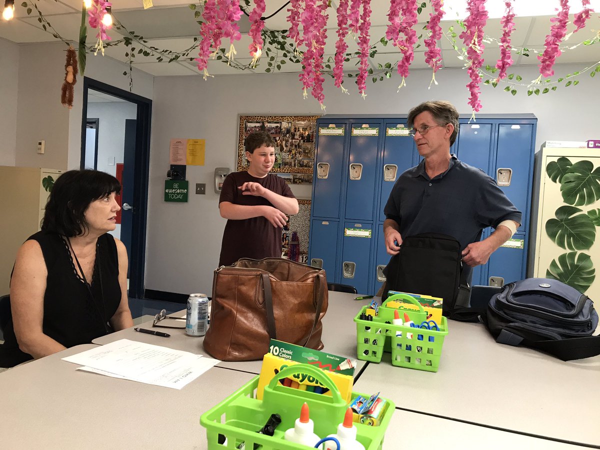 MrsJillHinrichs's tweet photo. Wonderful open house tonight at @BEaLancer201! It was great to show parents our program and connect with each other to make it the best year possible for our students! #familyschoolpartnerships #ittakesavillage #lifeskillsprogram #bths201 https://t.co/27x8ydm8iu