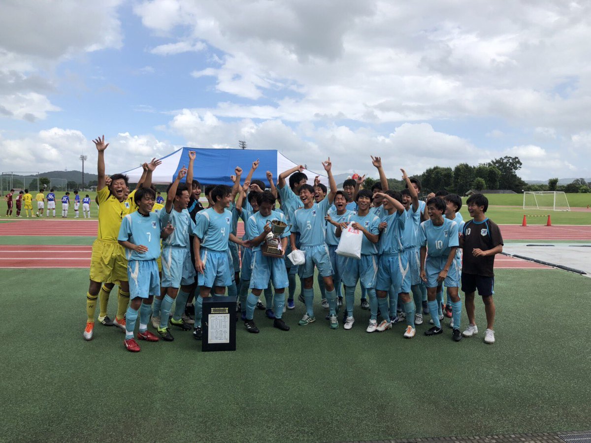 栃木県立真岡高等学校サッカー部 公式 真岡カップ 1位トーナメント 3位決定戦 県立鎌倉vs真岡 2 1 0 1 1 1 決勝戦 市立柏vs高経大附 2 1 0 1 1 1 優勝 市立柏 準優勝 高経大附 第3位 県立鎌倉 第4位 真岡 大会mvp 市立柏k M選手