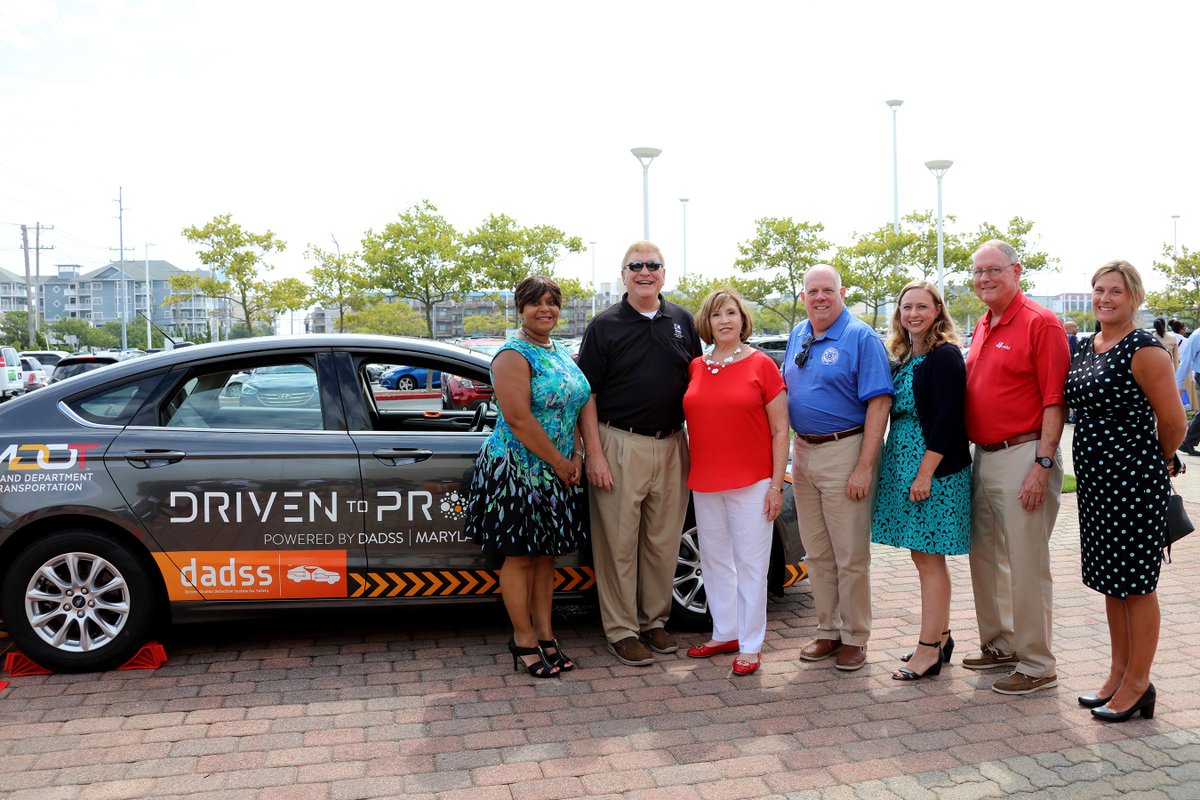 Governor Larry Hogan tweet media