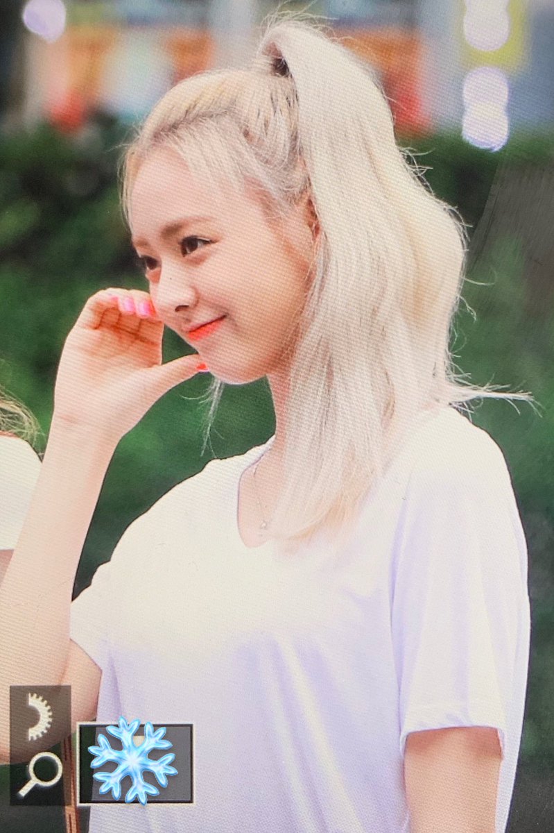 20031209com's tweet photo. 190816 뮤직뱅크

#유나 #신유나 #있지 #YUNA #ITZY @ITZYofficial https://t.co/k6TFAy6qAd