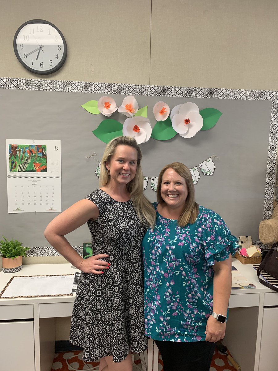 FsdSped's tweet photo. Hermosa’s SPED team rocked Back to School Night!
#hermosahawks https://t.co/t79SP9BVXg