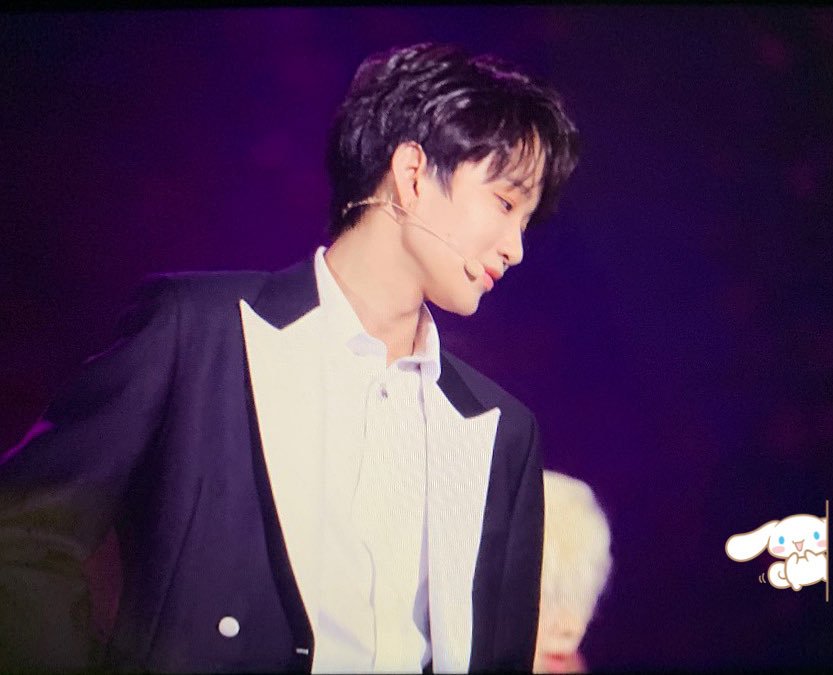WoochulBr's tweet photo. 👑 #PREV • 15.08.19 ~ Woochul no 2019 K-WORLD FESTA
#Woochul #우철 #Newkidd #뉴키드 

©Loverboy_WC https://t.co/6CE4Uq89Ne