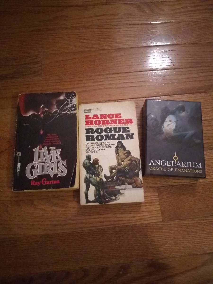 clockswatch's tweet photo. Good reading
@FamousMonsters @NatchezTracers @WoodlawnCemNY #WritingCommunity @madeinbksummit #frankbelnaplong #respect@redsunmagazine @cirsova @swordsandblast @cynthia_ward @DDLomax @theboldmom @PromoteHorror #raygarton@Welcome2theBX @sootygrunter79 #tarot @ConeyHistory https://t.co/e16WRXqYcZ
