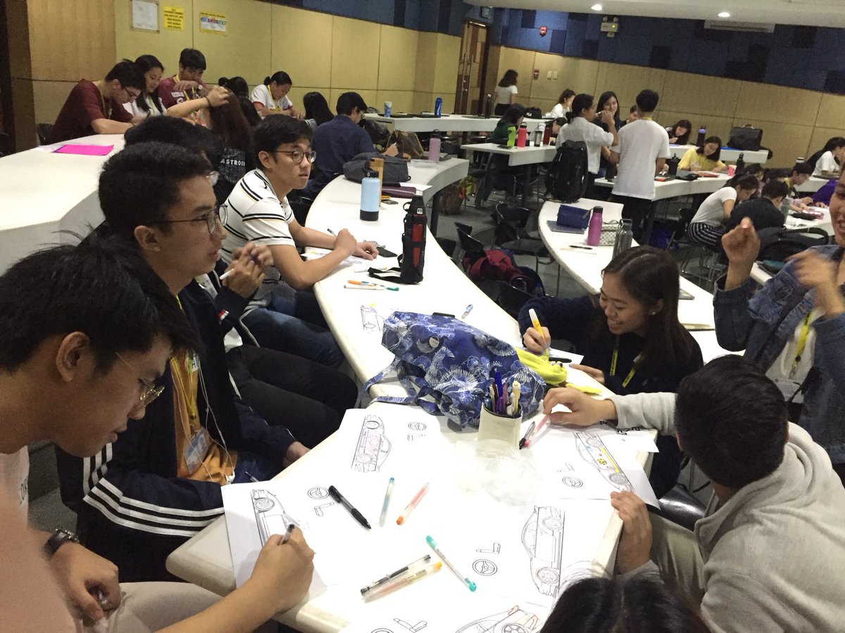 AteneoCODE's tweet photo. Our first activity for the day has our participants remembering their journey with CADs 🚗🗺🚦 All aboard! ✨ https://t.co/pAOhJbYw51