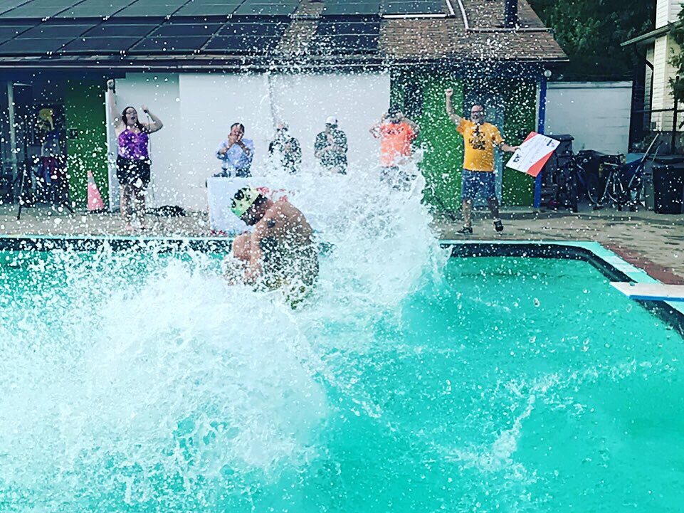 JACK1023ldn's tweet image. More pics! #StaxMeghanLoop cannonball challenge! Thanks to @ForestEdgePool &amp;amp; @lndnpoliceassoc #RandomActsOfSummer @SteveStax @mspotswood6 @loopdogg @iamamandayoung