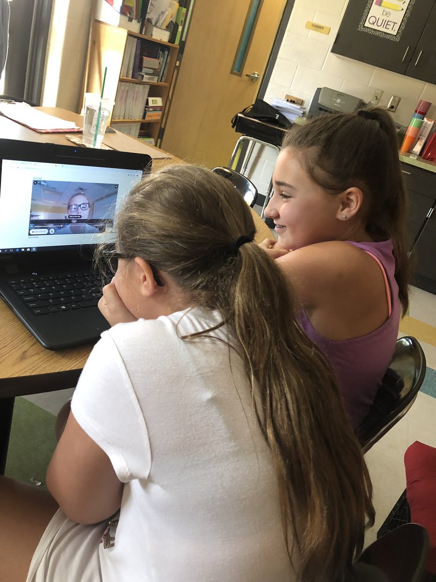 edgellcation's tweet photo. Introducing my new bunch to @Flipgrid today 💚💚 they loved it! Tomorrow we will be sharing our first book review. @ChristianaES1 
#FlipGridFever #TechisaTool #EdgellFamily310 https://t.co/PgeML7yxgy