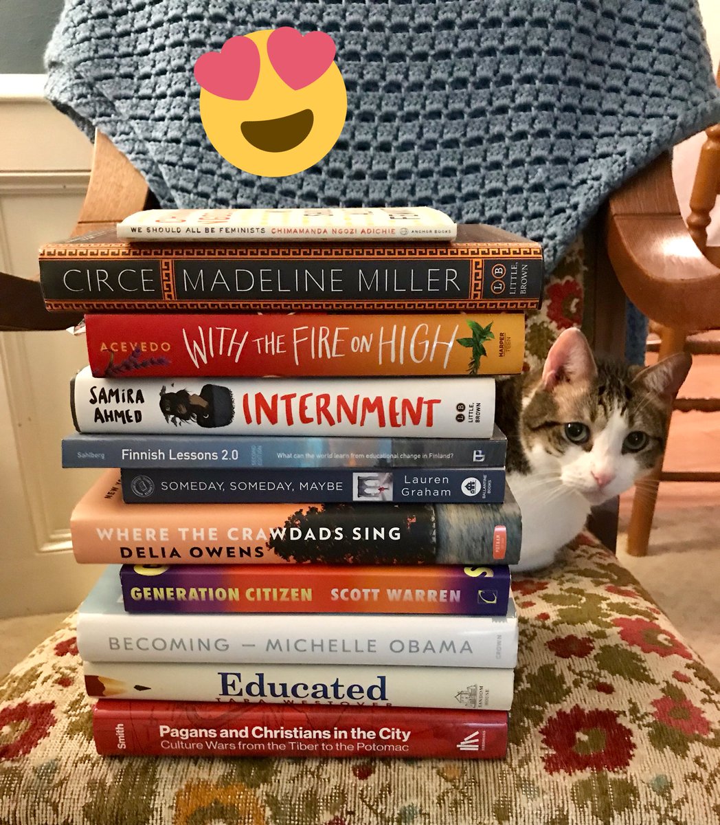 HashtagMsLee's tweet photo. Super excited to be adding these books to my classroom library tomorrow!! Special shoutout to my 11 yr old for knowing her mother very well and getting me this awesome book about youth & politics for my birthday last month!! #SmartKid #LeeAPLang #LeeAPSeminar #KnowStuffAboutStuff https://t.co/45pnWCCwRD