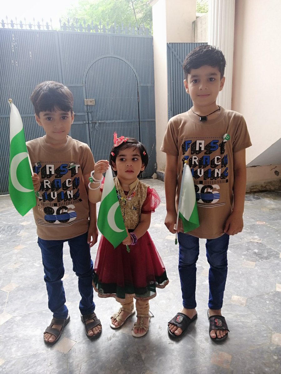 Muhamma55068426's tweet photo. https://t.co/EARzsGPo6M